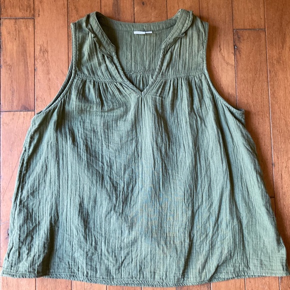 Gap Tank - Picture 1 of 3